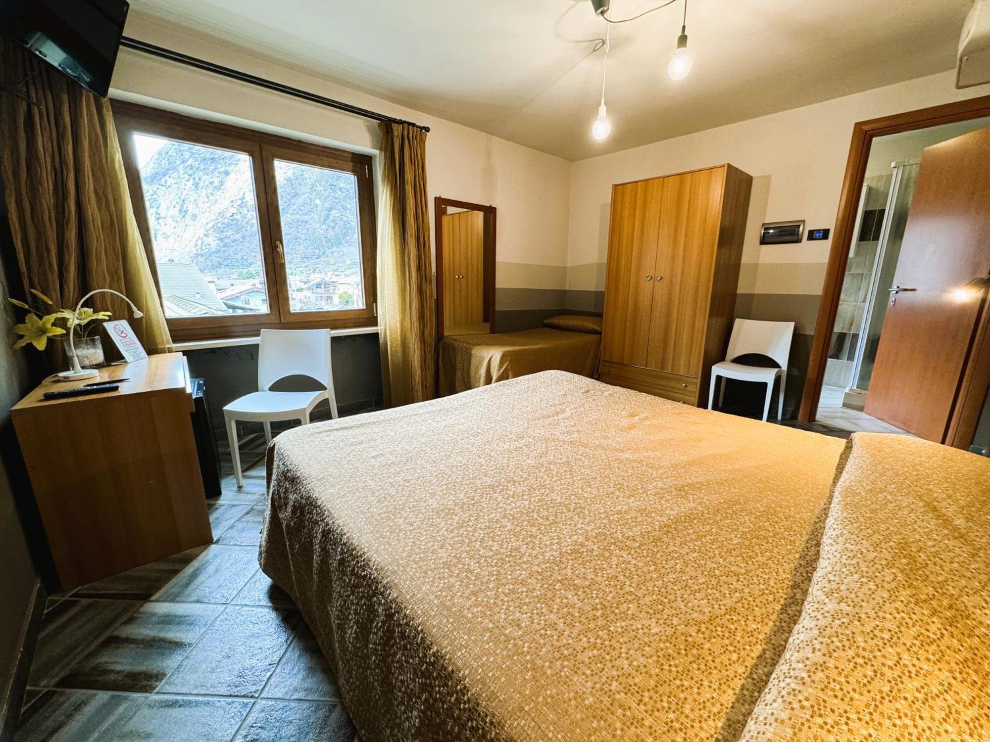 Arnad Hotel&Restaurant Armanac De Toubie מראה חיצוני תמונה