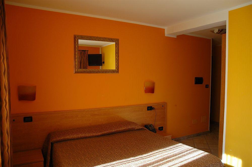 Arnad Hotel&Restaurant Armanac De Toubie מראה חיצוני תמונה